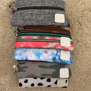 Lot of 5 Peachy Keen face mask with matching pouch